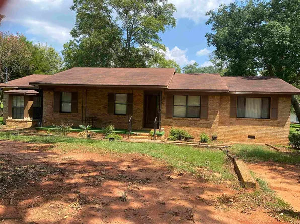 208 Drake Dr, Thomaston, GA 30286