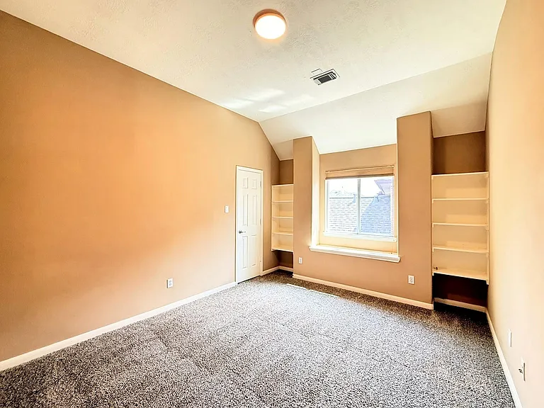2214 Jurgensen Ln — Photo 30