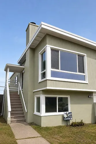 88 Ocean Grove Ave Photo 1