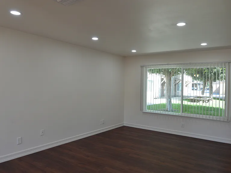 159 S Sunol Dr #7 — Photo 12
