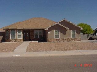 1203 Saunders Dr, Roswell, NM 88201