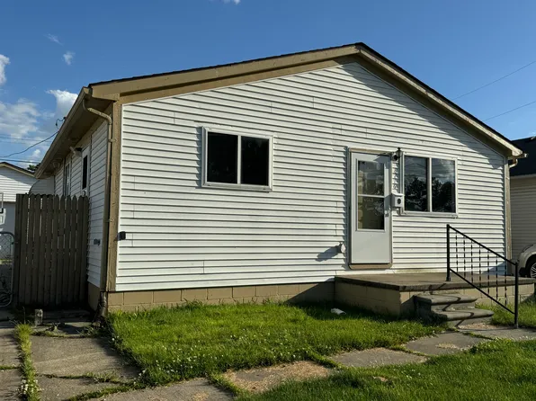 8716 Timken Ave, Warren, MI 48089