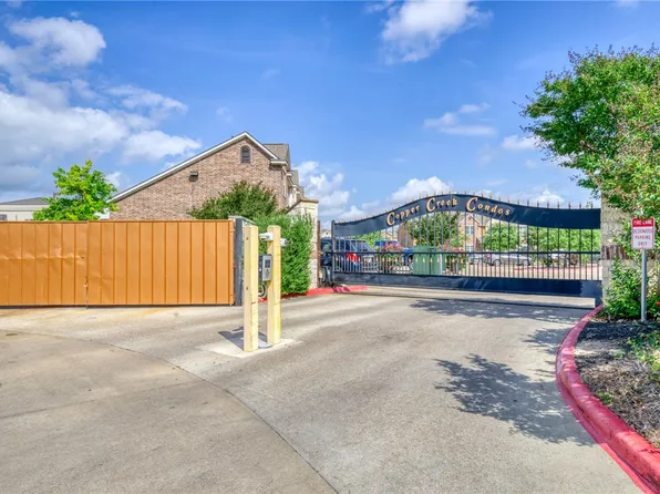 301 Parkway #303, College Station, TX 77840
