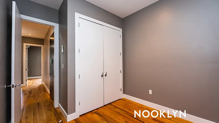 Rented by Nooklyn NYC LLC | media 11