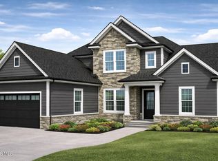 153 Barton Creek Dr, Perrysburg, OH