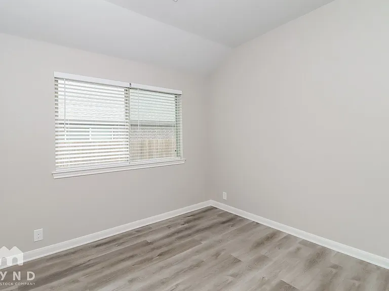 12325 Treeline Dr — Photo 13