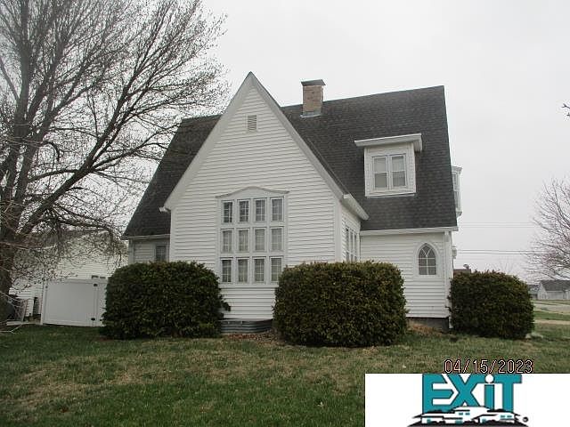1st image of 1805 N Linden Ave