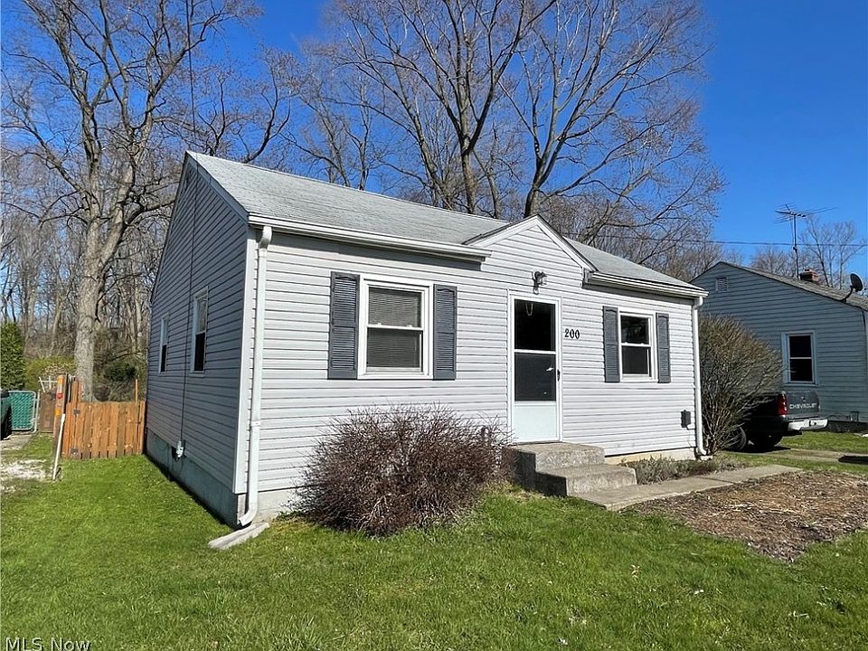 200 Newell St Painesville OH 44077 Zillow