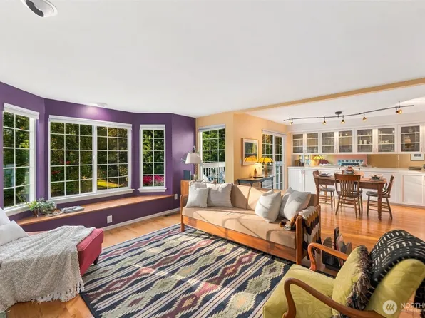 2801 N Narrows Drive #E4, Tacoma, WA 98407