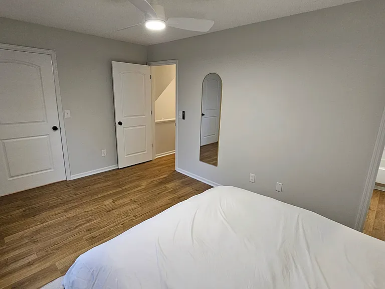 8391 Cliffthorne Way — Photo 21