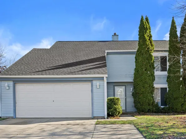 8150 South Waring DRIVE, Oak Creek, WI 53154