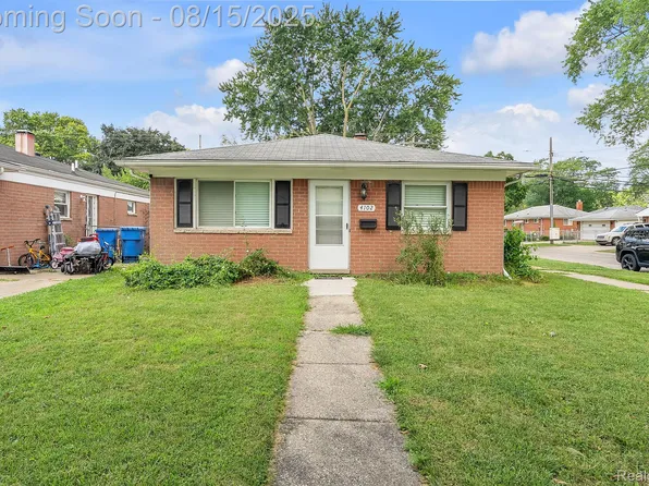 4102 Monroe St, Dearborn Heights, MI 48125