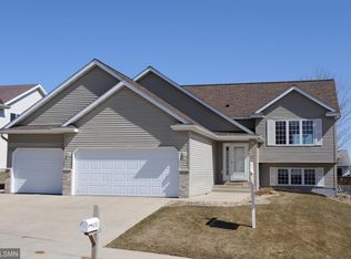 6082 Somersby Ct NW, Rochester, MN 55901