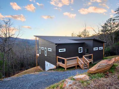 365 Peaks Dr, Hayesville, NC, 28904