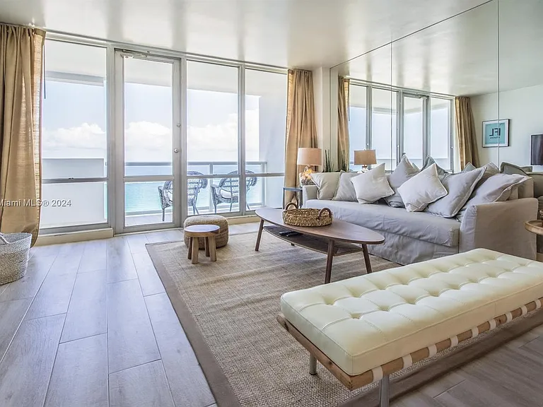 5601 Collins Ave #1204 — Photo 9