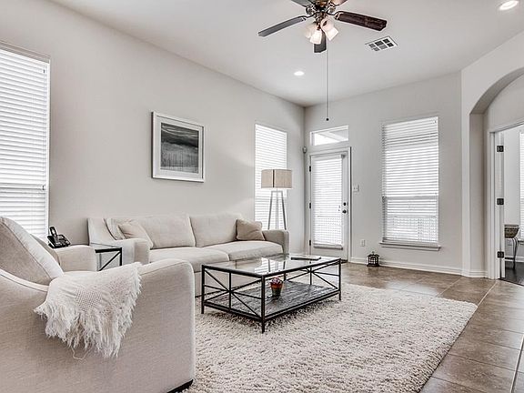 4th image of 6525 Estana Ln