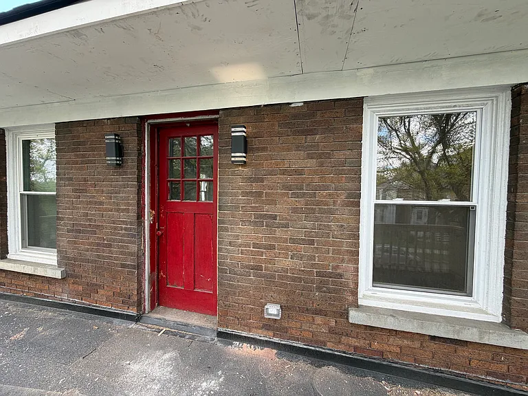 3284 Northwestern St #2 — Photo 28