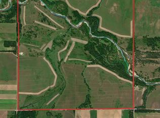 16918 S Riverton Rd, Pretty Prairie, KS 67570