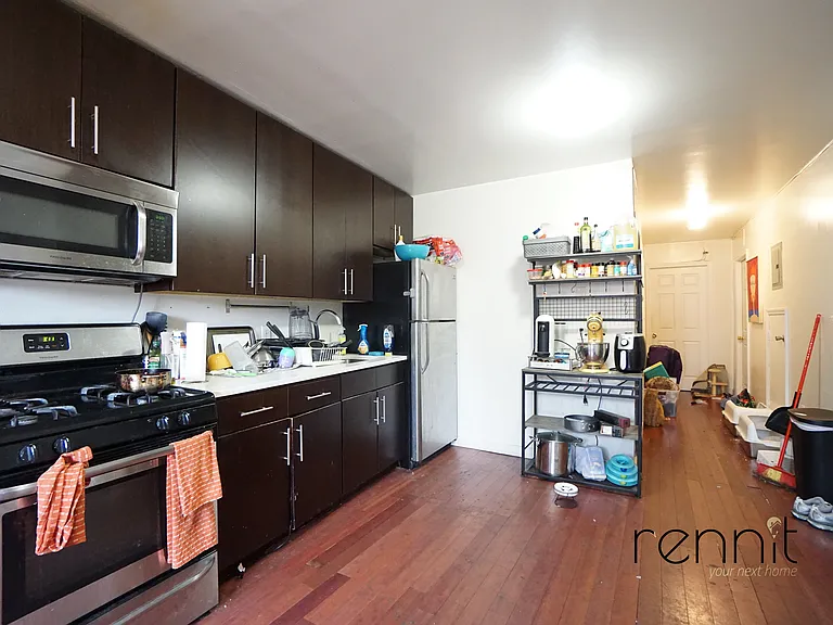 1022 Broadway #2 — Photo 5