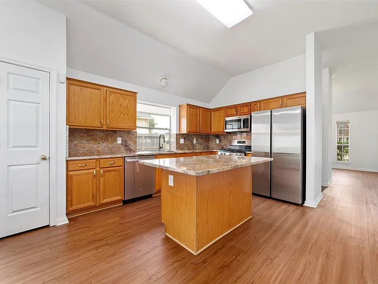 7919 Quail Meadow Dr — Photo 5