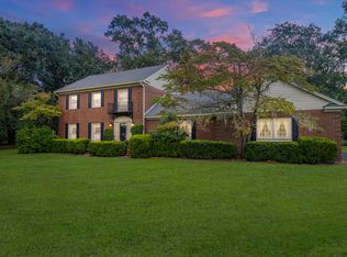 1912 Pinopolis Rd, Pinopolis, SC 29469