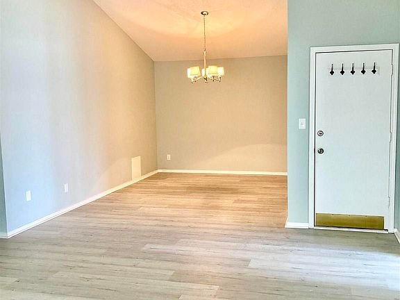 4th image of 7506 Northpointe Blvd