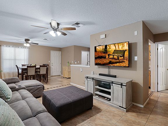 2nd image of 10341 Valle Suave Dr