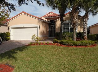 381 NW Springview Loop, Port Saint Lucie, FL 34986