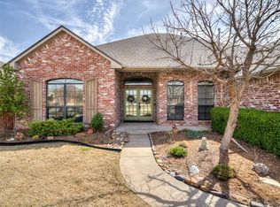 16400 Old Oak Dr, Edmond, OK 73013