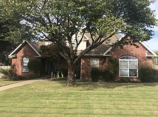 2803 SE 5th St, Bentonville, AR 72712