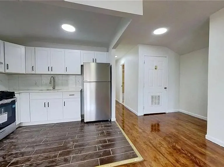 2407 Brookhaven Ave #2 — Photo 4