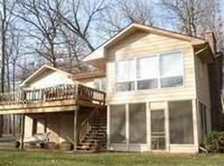 3722 W Bear Lake Rd, Hillsdale, MI 49242