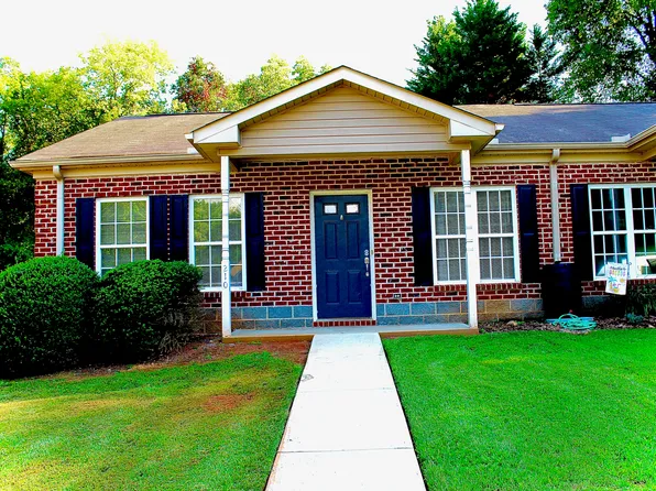 210 Tee Dr, Seneca, SC 29678