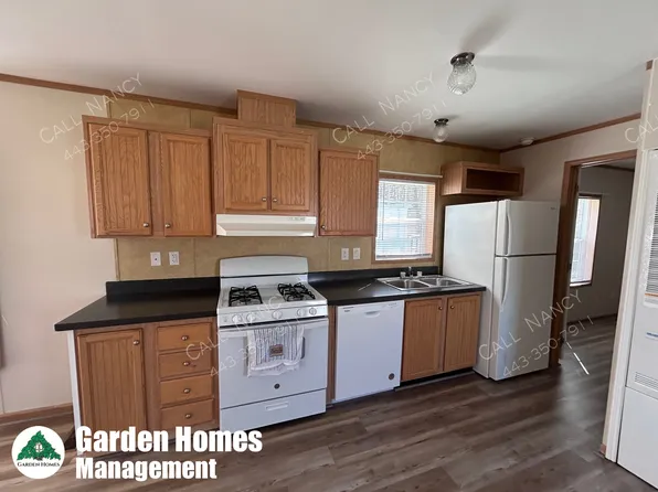 4 Fawn Hl, Sparrow Bush, NY 12780