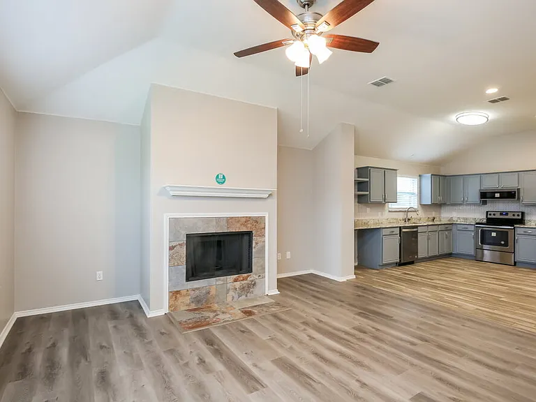5436 Trout Creek Ct — Photo 3