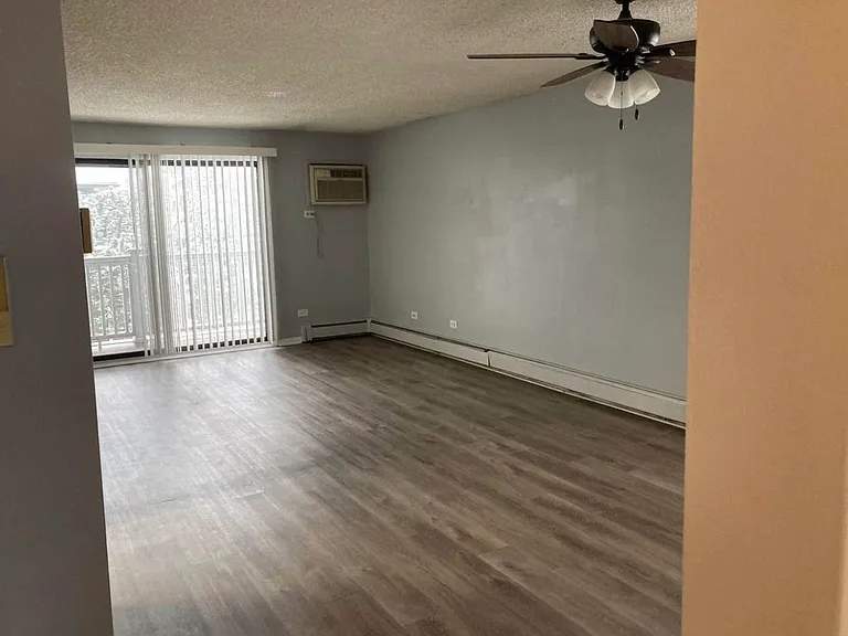 255 Gregory St — Photo 6