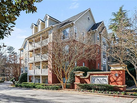 3rd image of 1319 Westchester Rdg NE