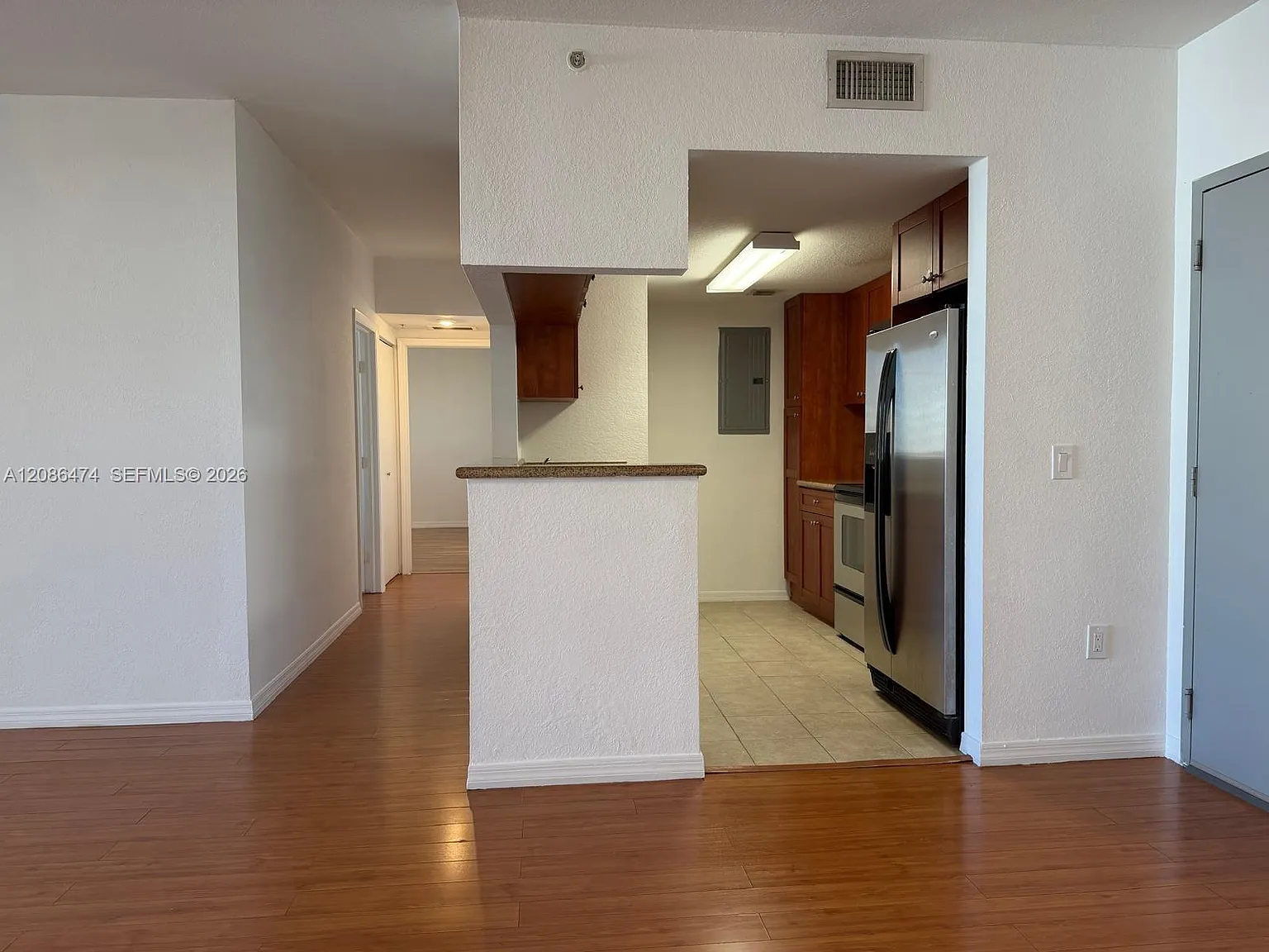 Havana Lofts Condo — Photo 4