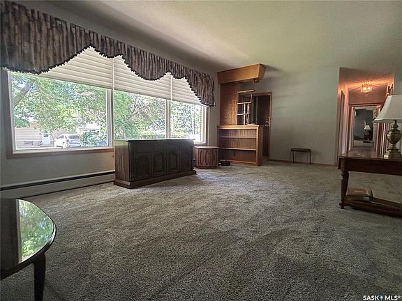 2nd image of 400 Gallaway STREET