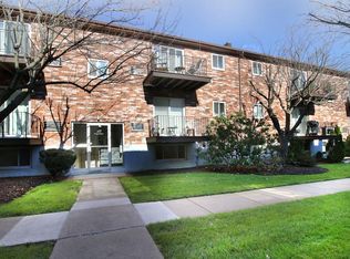 19 Westgate Rd SUITE 1, West Roxbury, MA 02132