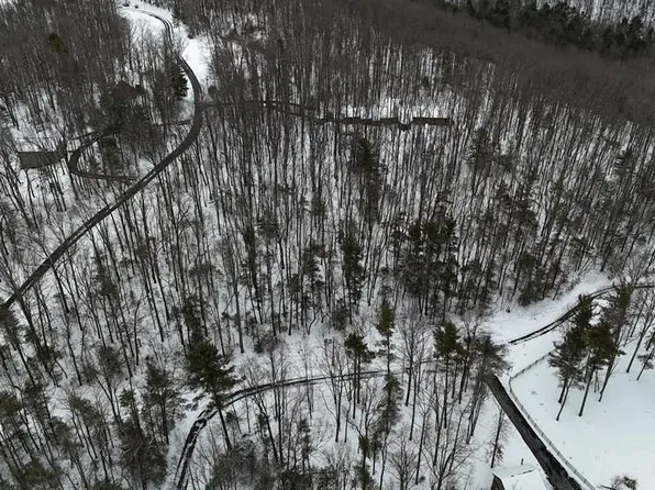 101 Canyon Rim Ct, Pipestem, WV 25979