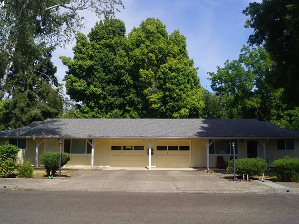 1032 SE Willow St, McMinnville, OR 97128
