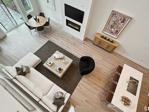 4th image of 5 Whisper Ridge Way #49