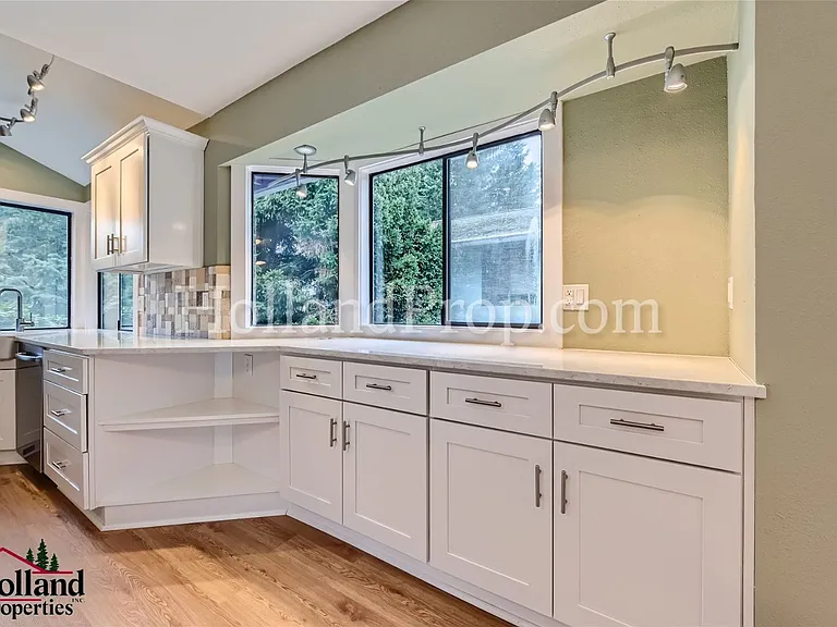 6765 SW 152nd Ave — Photo 10