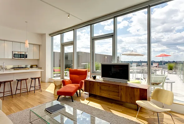 Rented by Two Trees | media 29