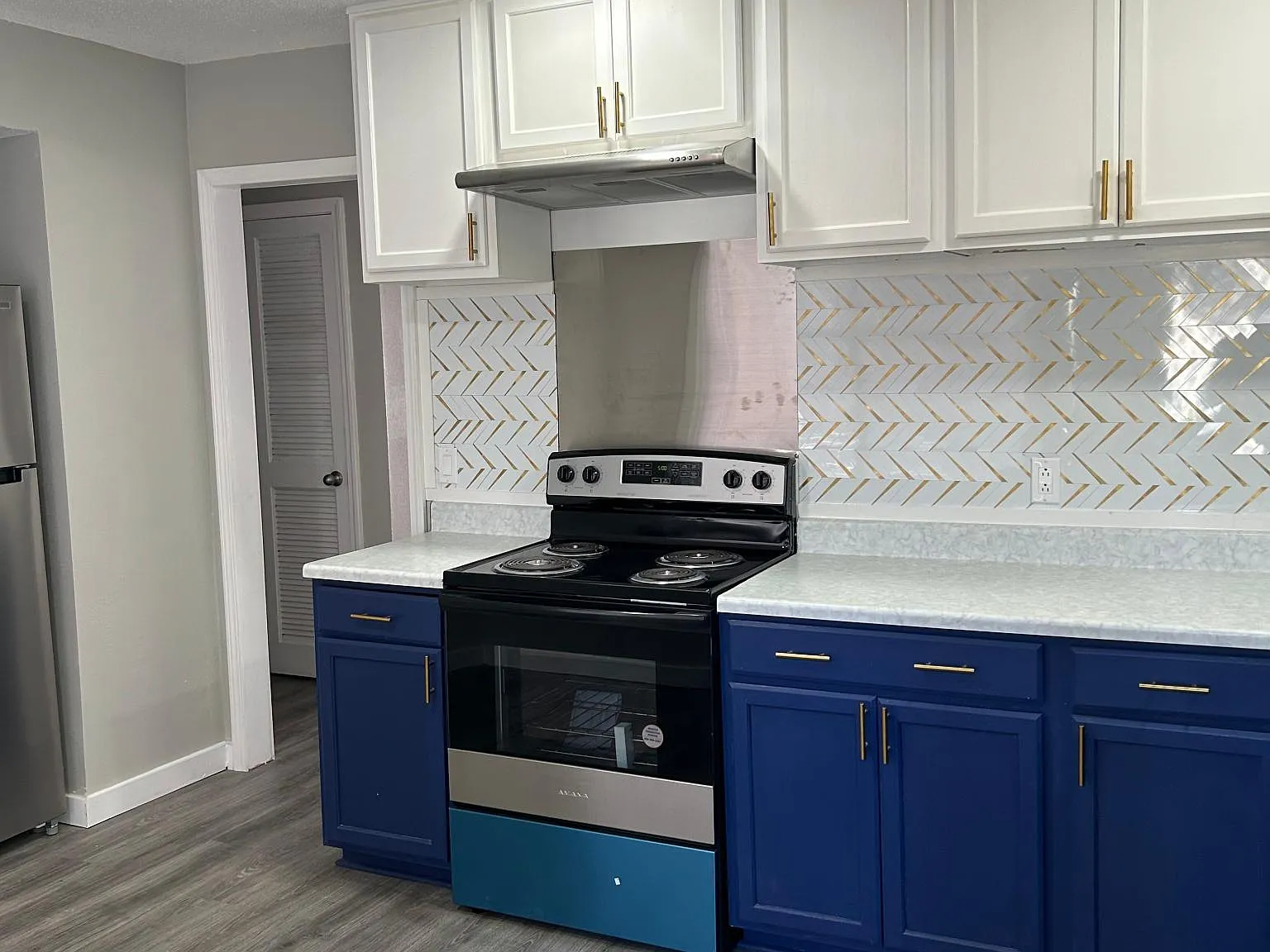 2508 Oak Forest Dr — Photo 2