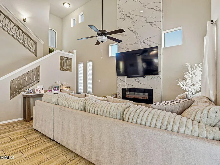 13224 Emerald Hills St — Photo 8
