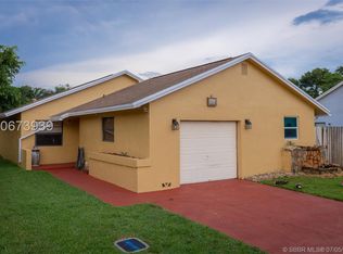 9805 SW 57th St, Cooper City, FL 33328