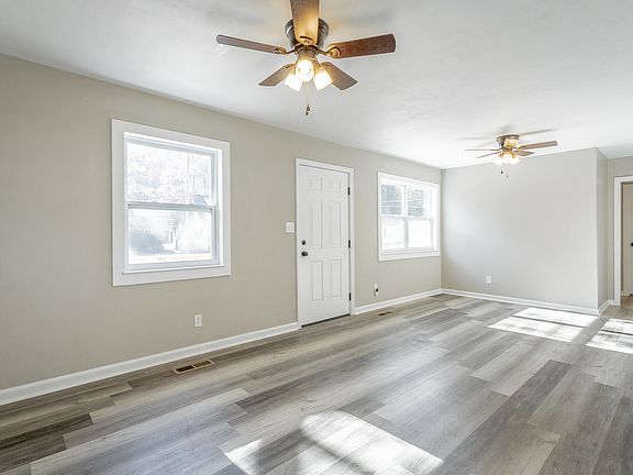 4th image of 3465 Van Buren St