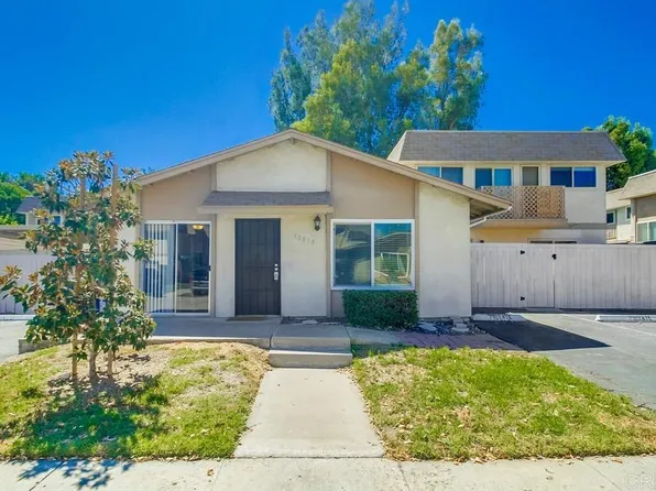 10018 Santana Ranch Ln, Santee, CA 92071